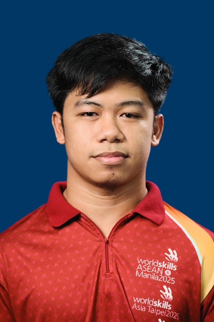 Portrait of RONEIL ARRIESGADO