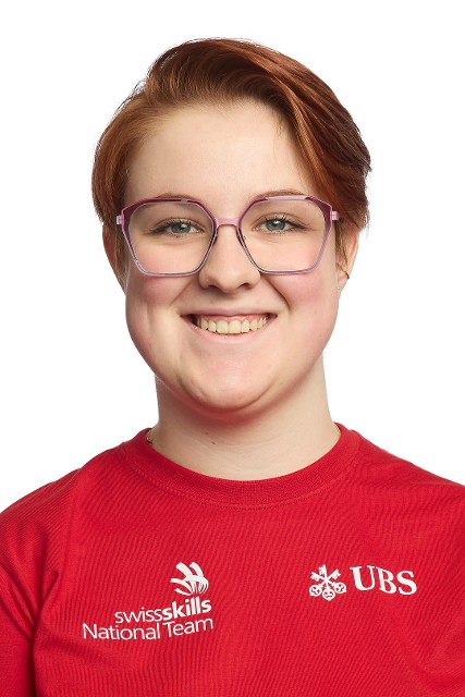Portrait of LISA MAIBACH