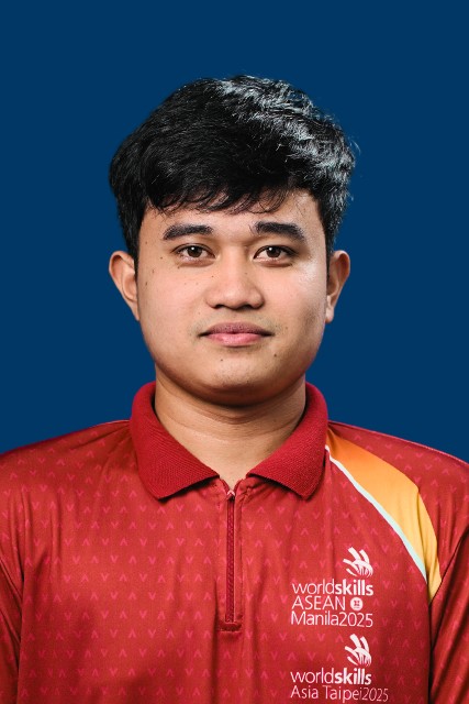 Portrait of ROY JHUN PADECIO