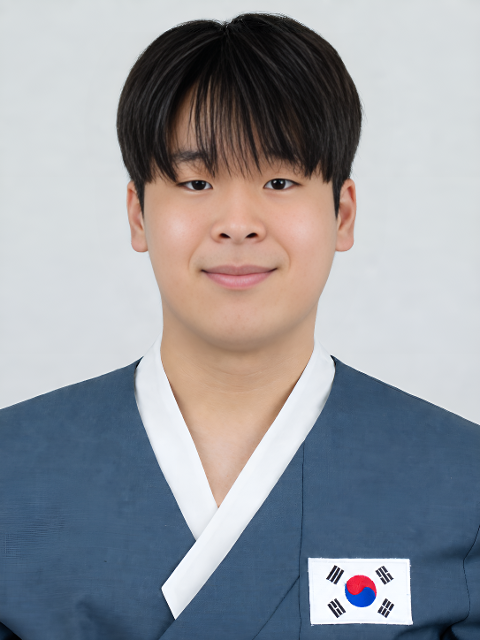 Portrait of BAEK SEUNGBHIN
