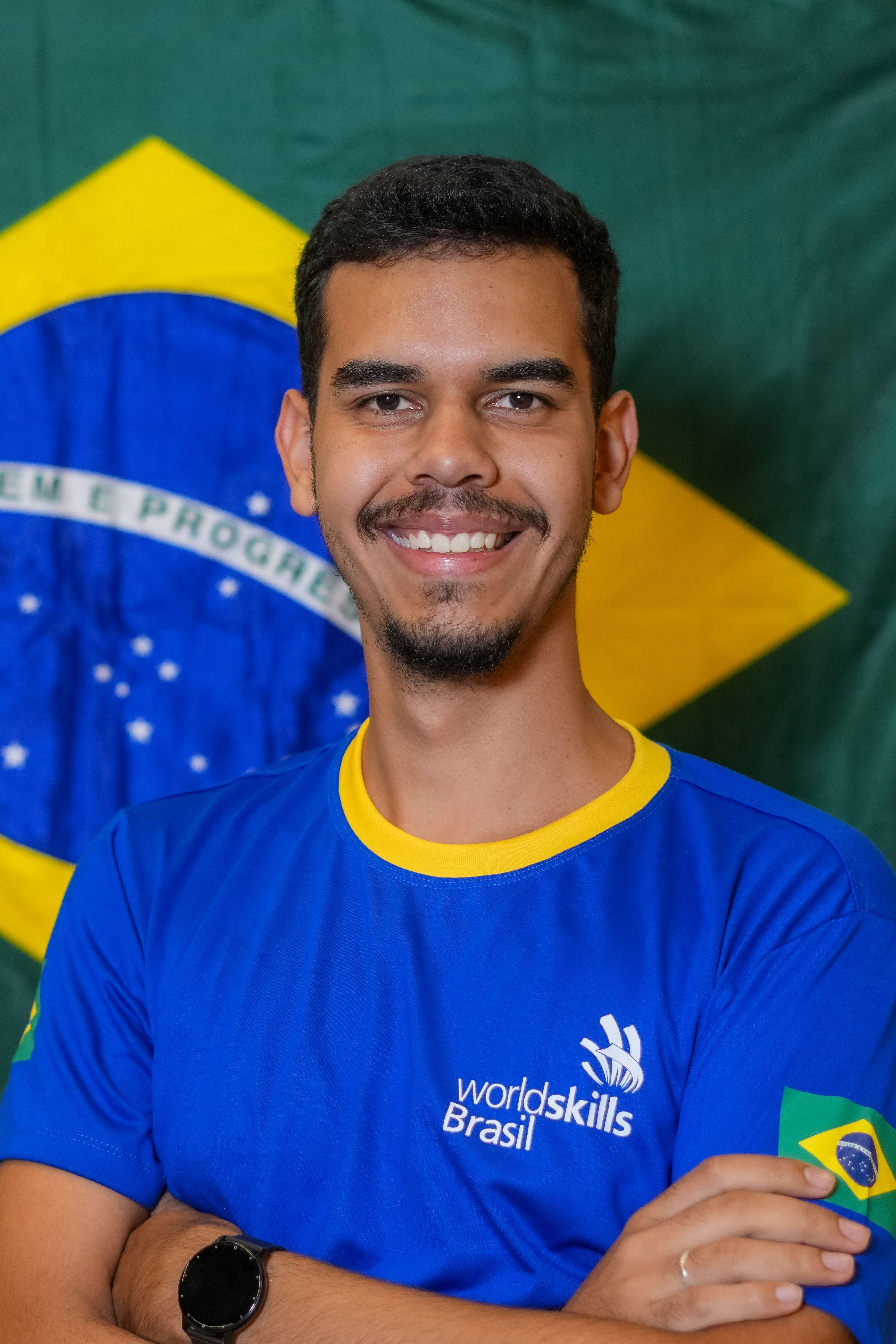 Portrait of Thaylon Roberto Muniz da Silva