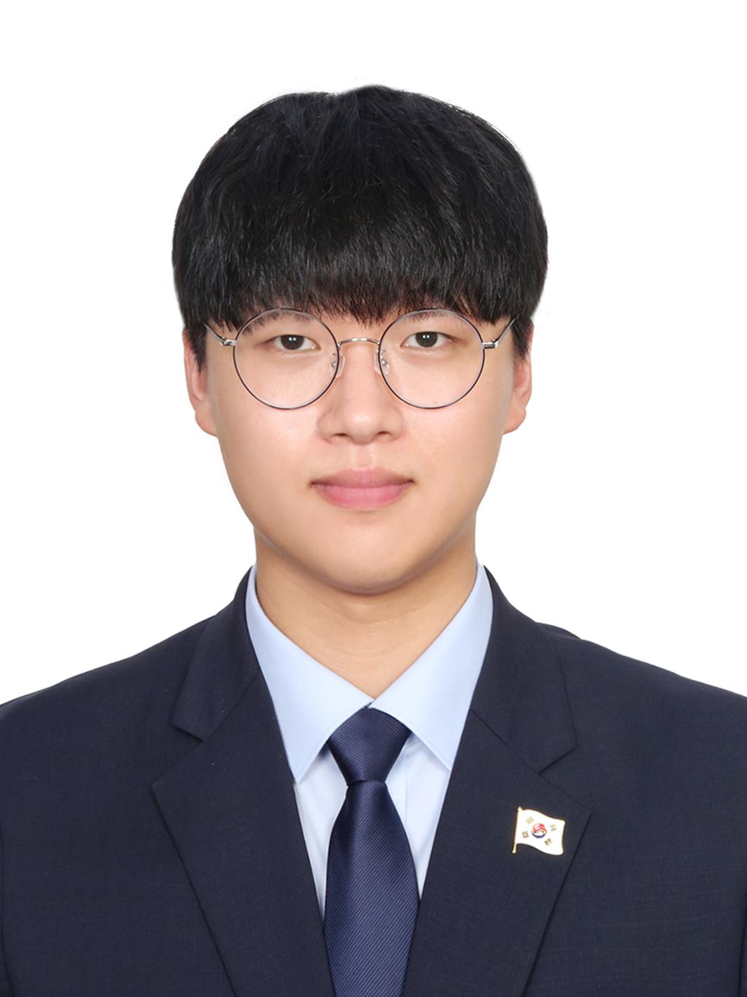 Portrait of Jihan Kim