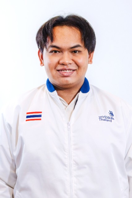 Portrait of RATCHANON THIPRUECHA