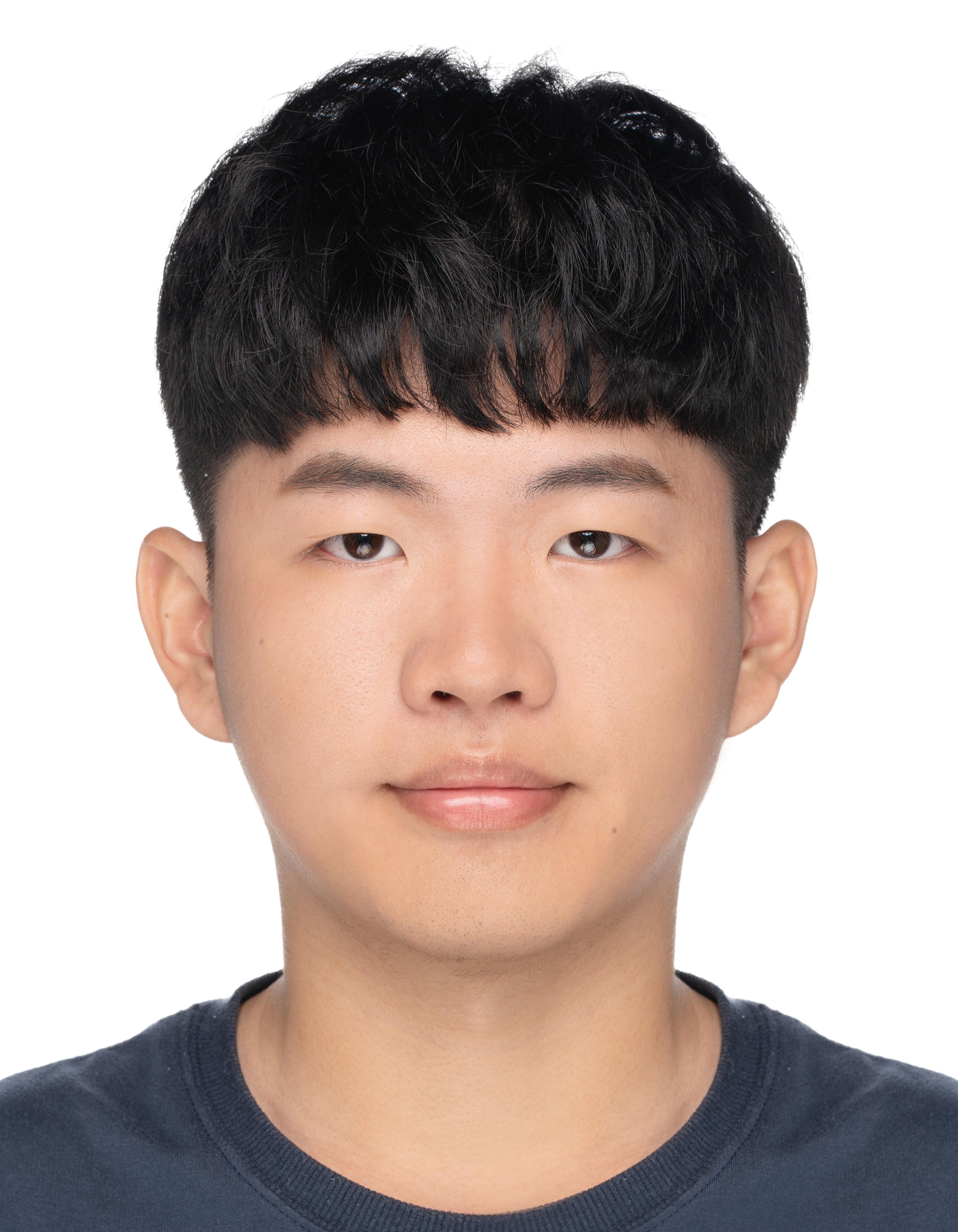 Portrait of JIA-JUN DAI