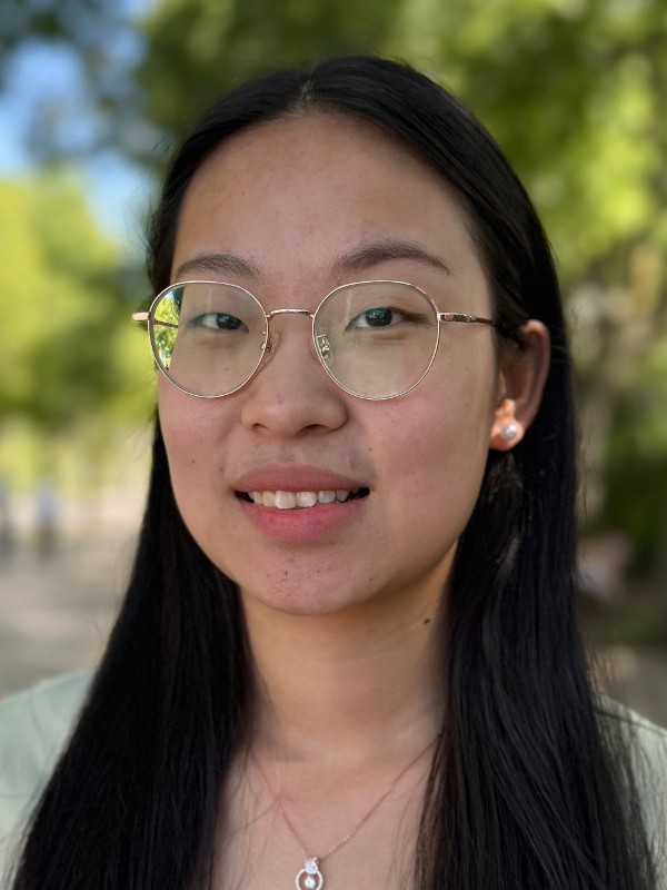 Photo of Jingyi Lu