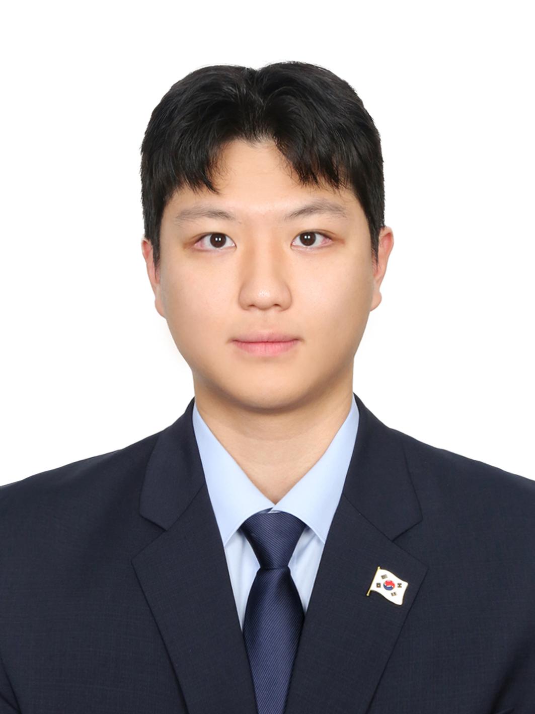 Portrait of Hyunmin Park