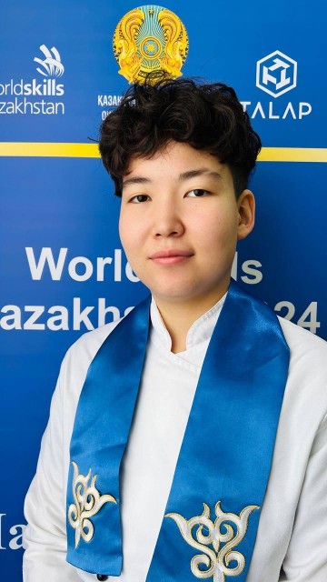 Portrait of LYAZZAT ASLANKYZY