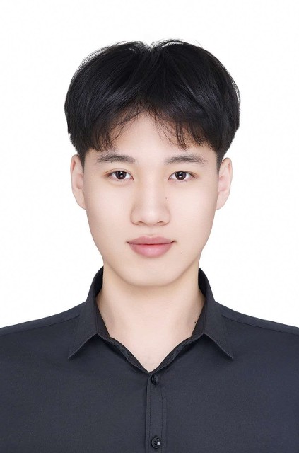 Portrait of YUXUAN LIU