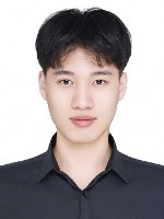 Photo of YUXUAN LIU