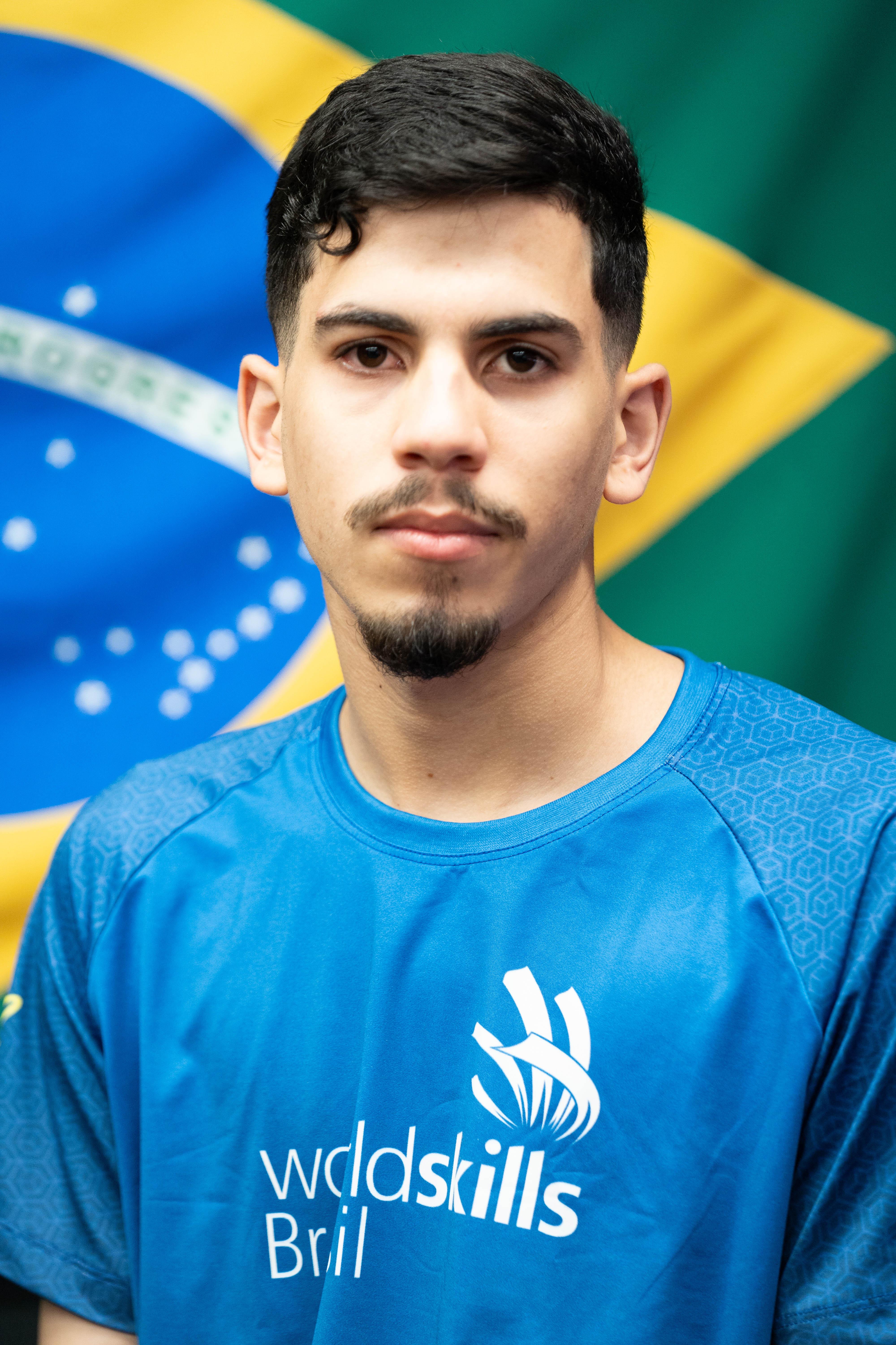 Portrait of Matheus Ribeiro