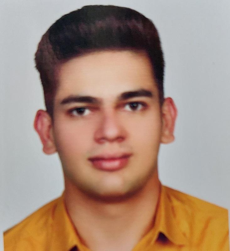 Portrait of Mahdi rezaeimanesh
