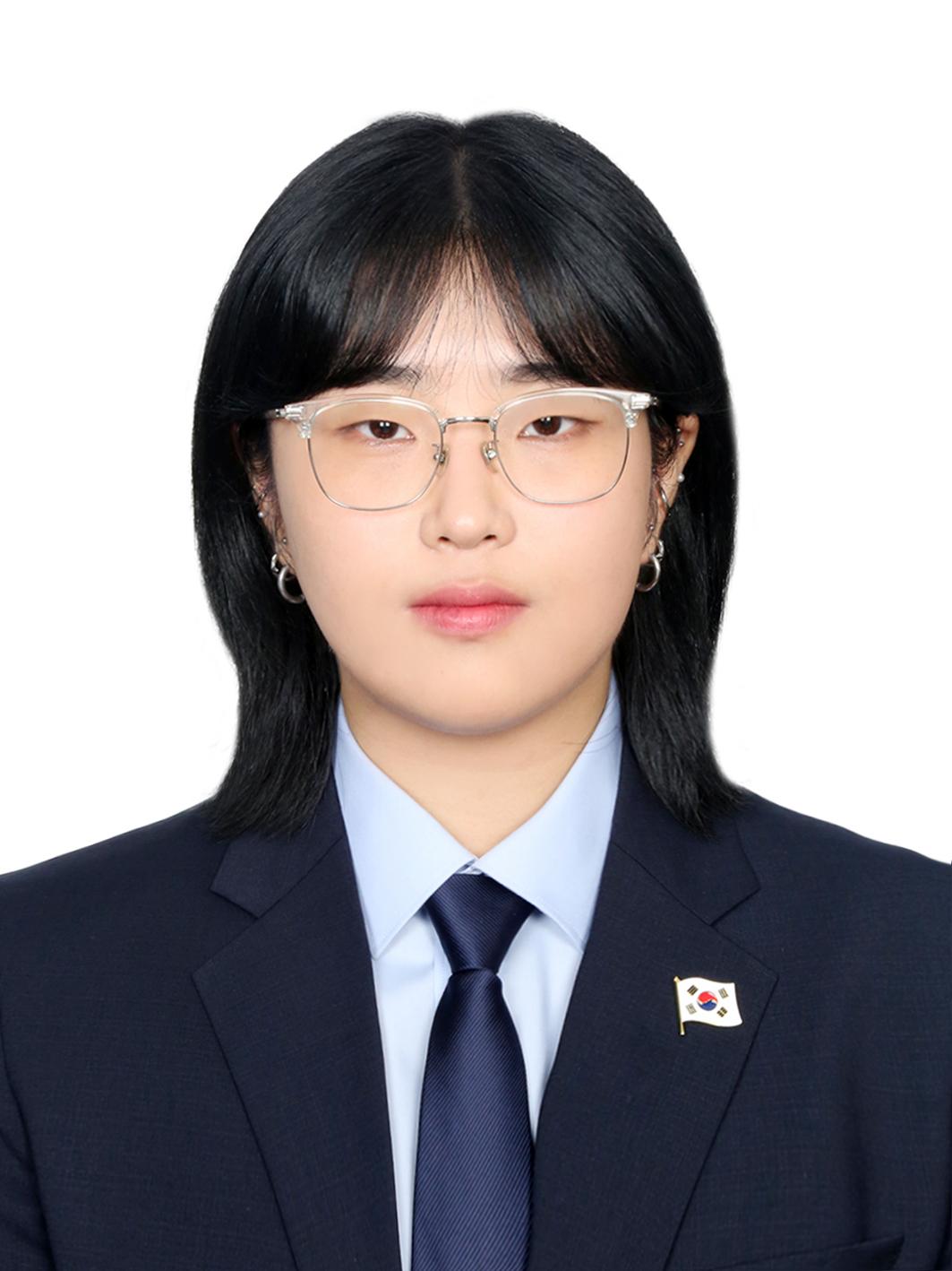 Portrait of Chaeyeong Woo