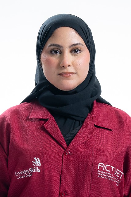 Portrait of JENAN ALMURSHIDI