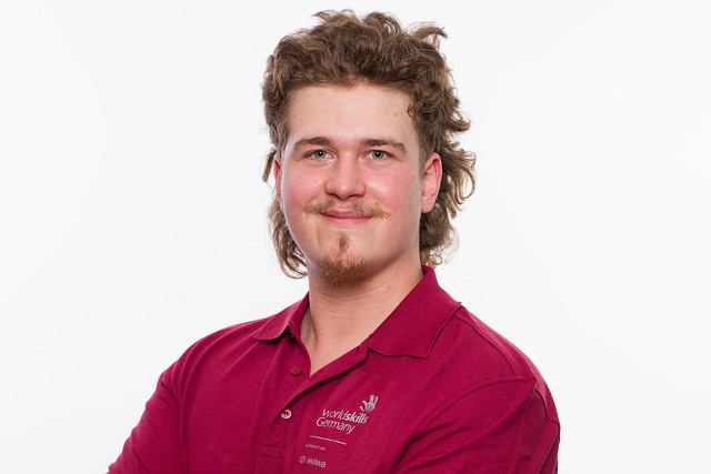 Portrait of FABIAN SCHULDT