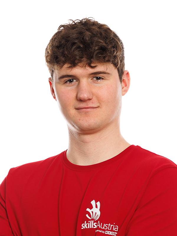 Portrait of Lukas Fiel