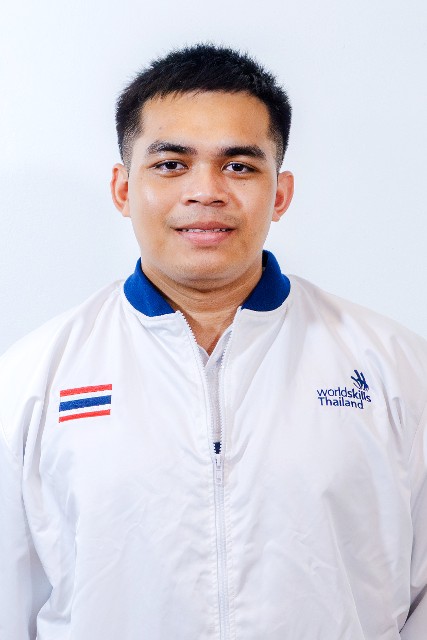 Portrait of KORAWICH NAIKRATHOK