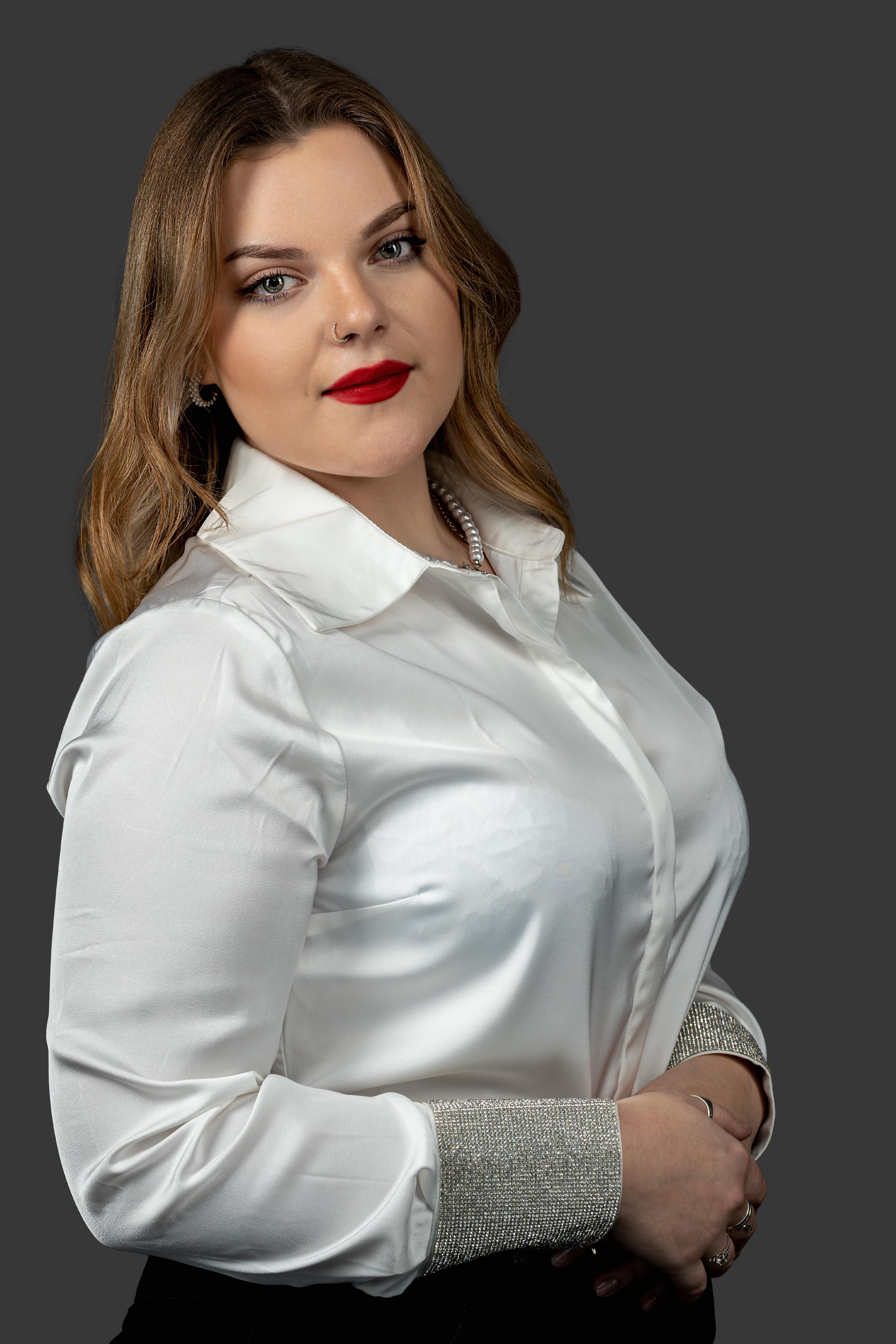 Portrait of Eszter Hegyi