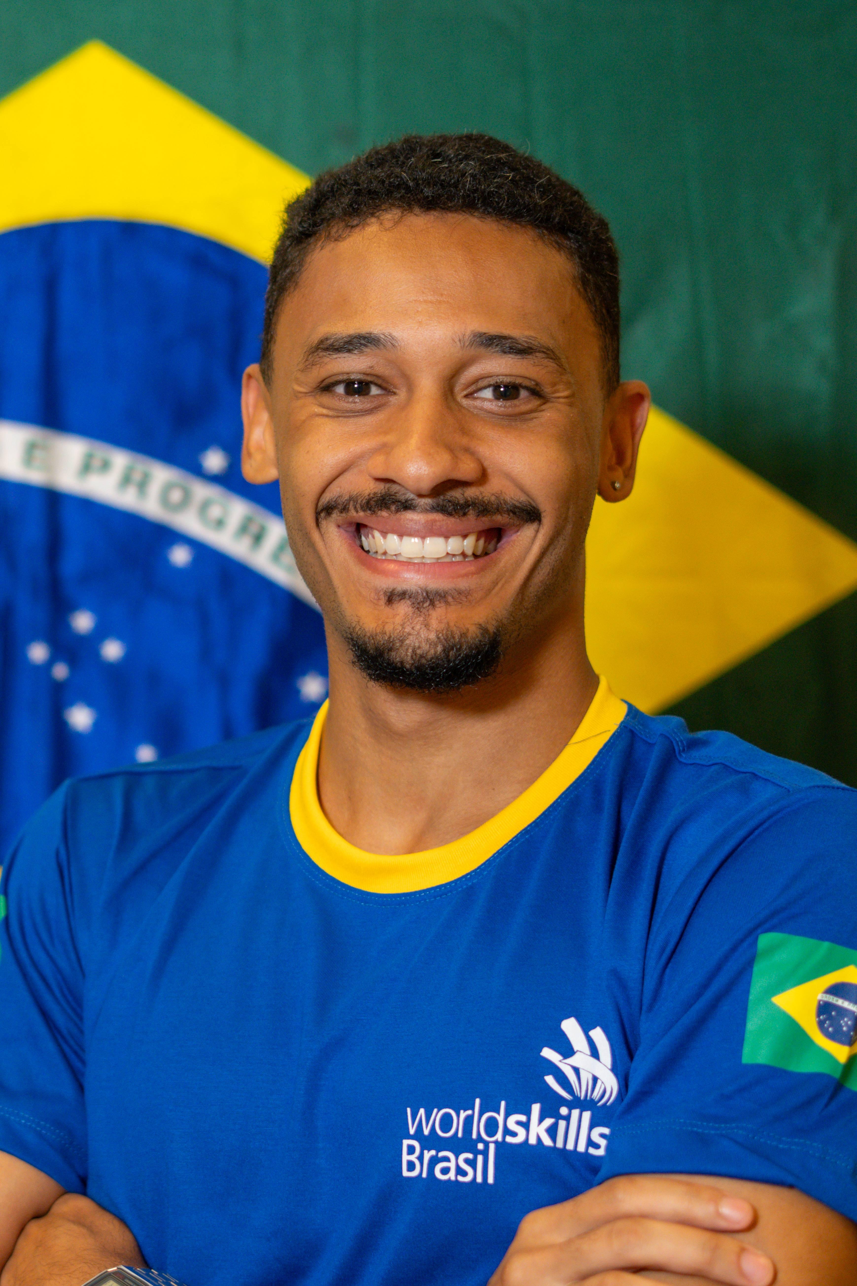 Portrait of Walace Felipe