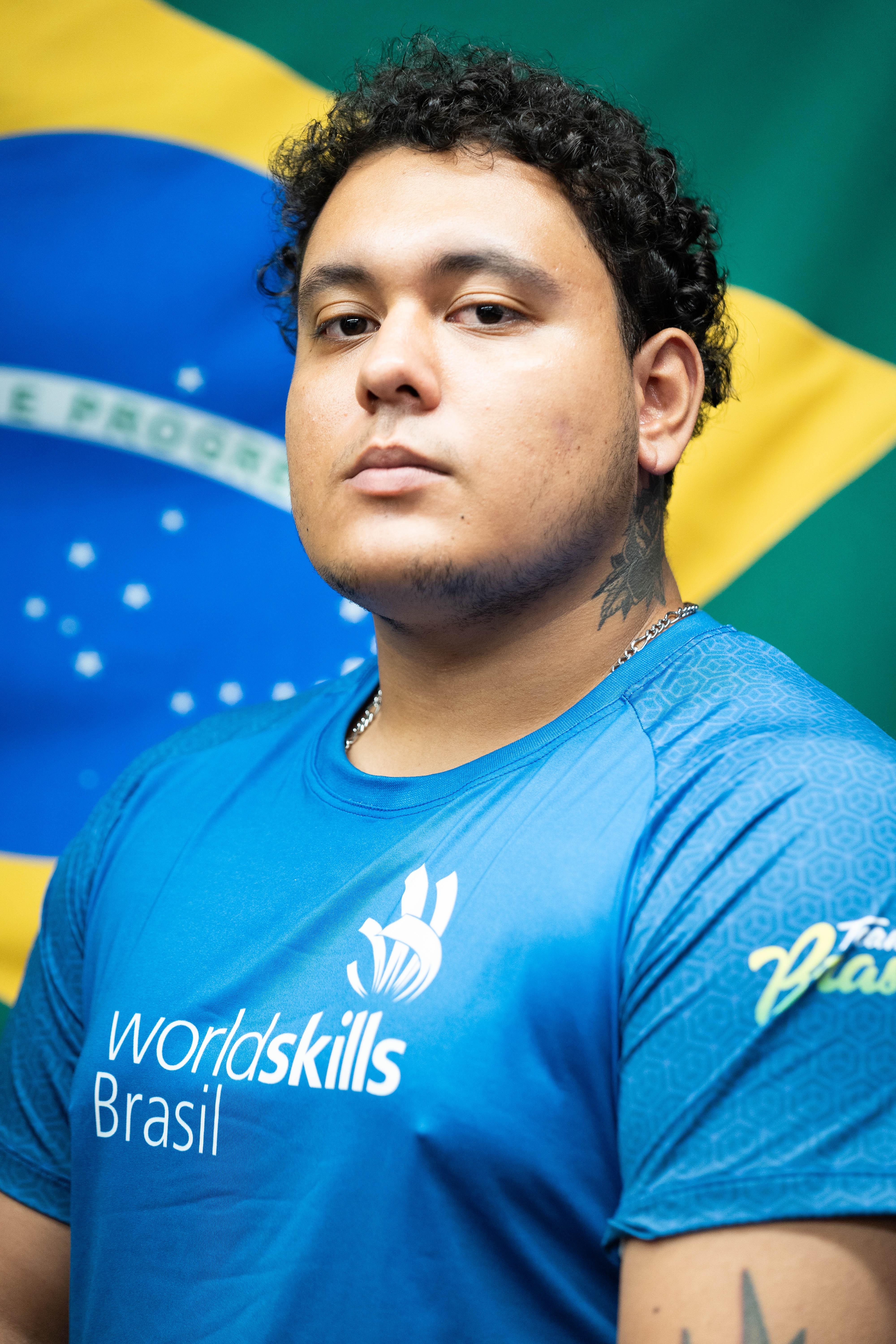 Portrait of Thiago Rocha