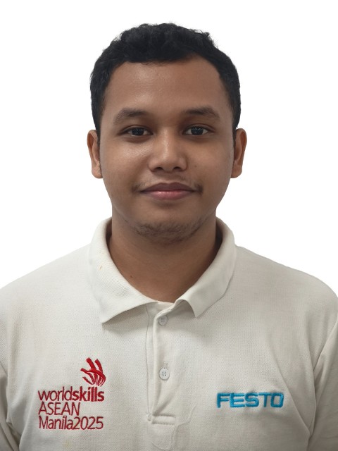 Portrait of ROUF AUFA RIFQI