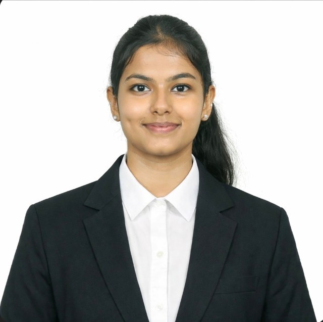 Portrait of THANUSHREE MAGESH