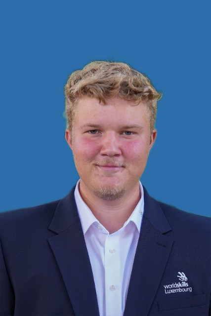 Portrait of BJARNE WEBER