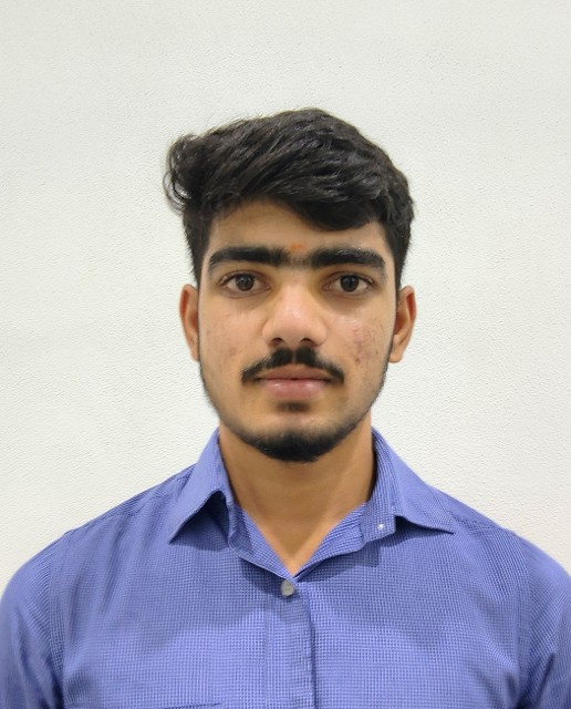 Portrait of ABHISHEK SOMANNA SHIGNALLI