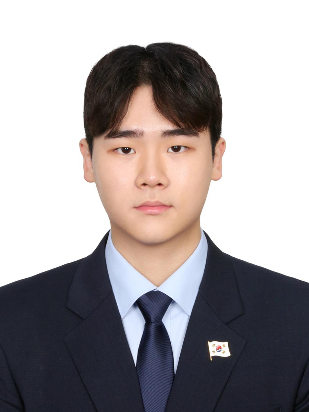 Portrait of Chaehwan Kim