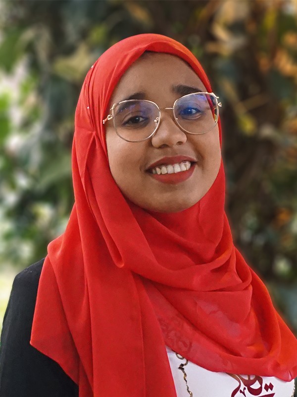 yousra assali照片