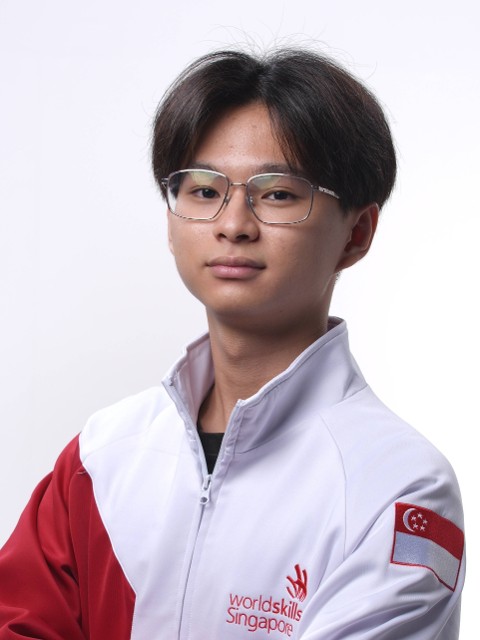 Portrait of RAY CHU