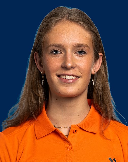 Portrait of LIZE DE WILDT