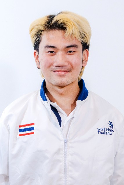 Portrait of SAKKARIN SANGKANUT