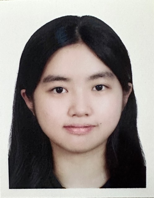 Portrait of YI-XUAN CHEN