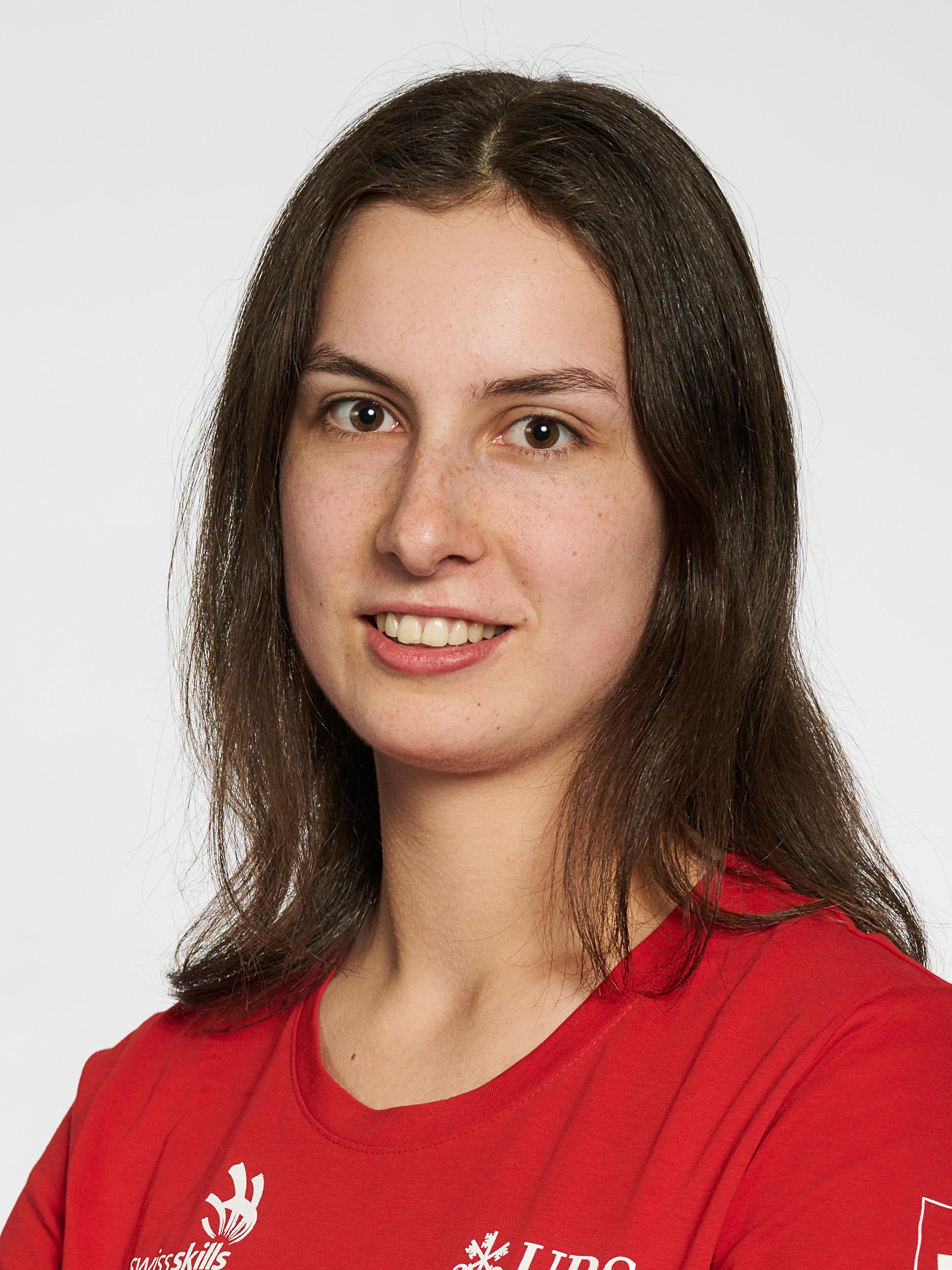Portrait of Stefanie Fahrni