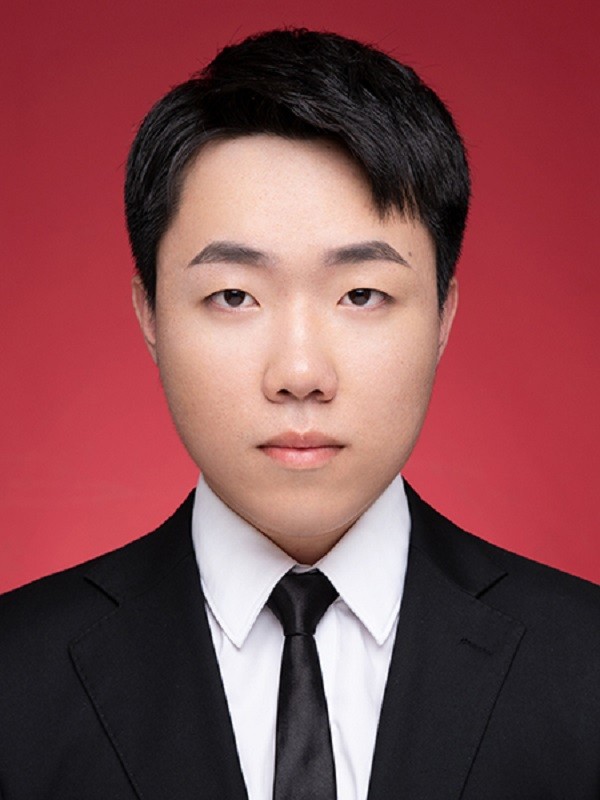 Photo of Zelong Liu