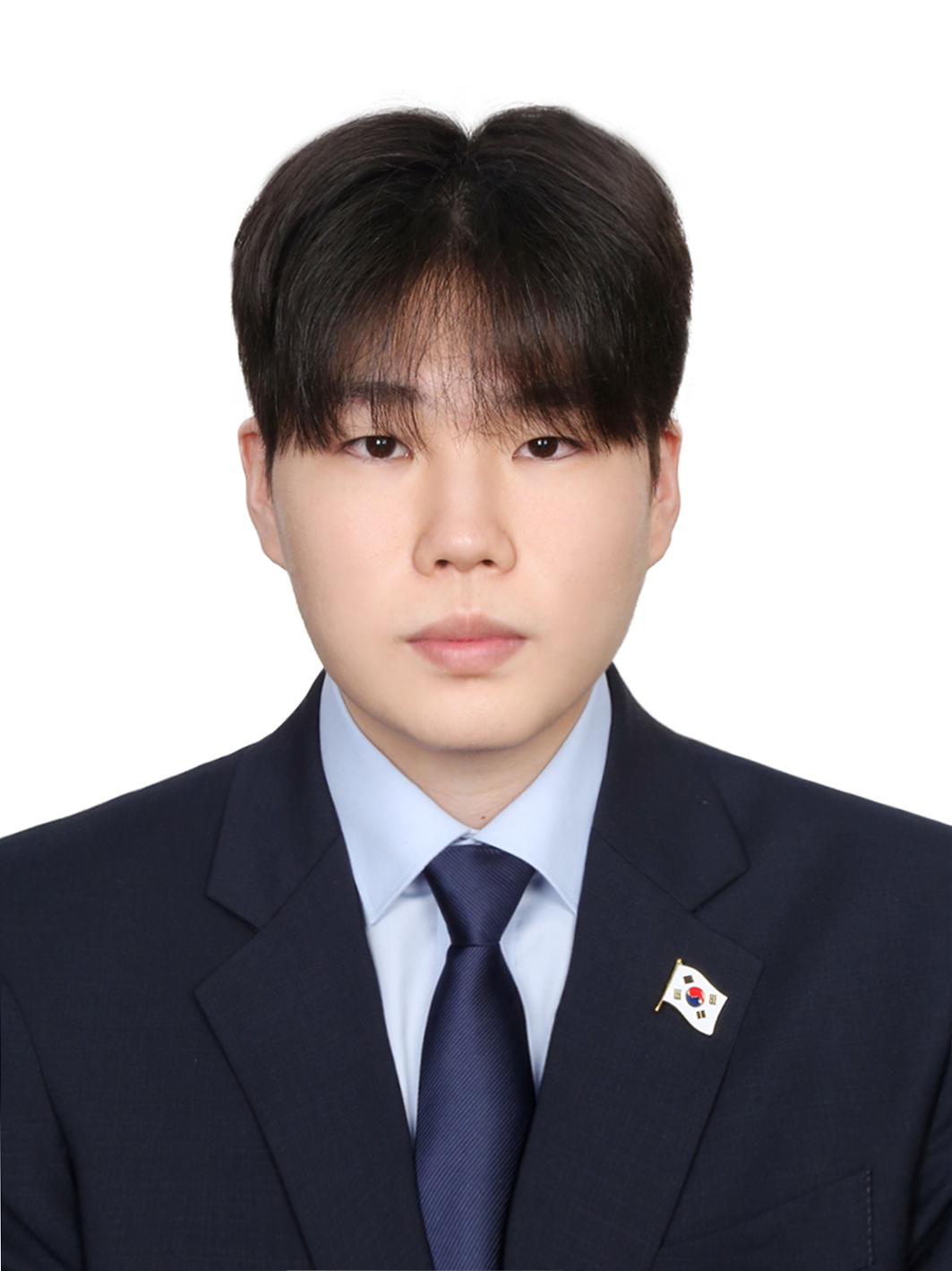 Portrait of Jongwon Kim